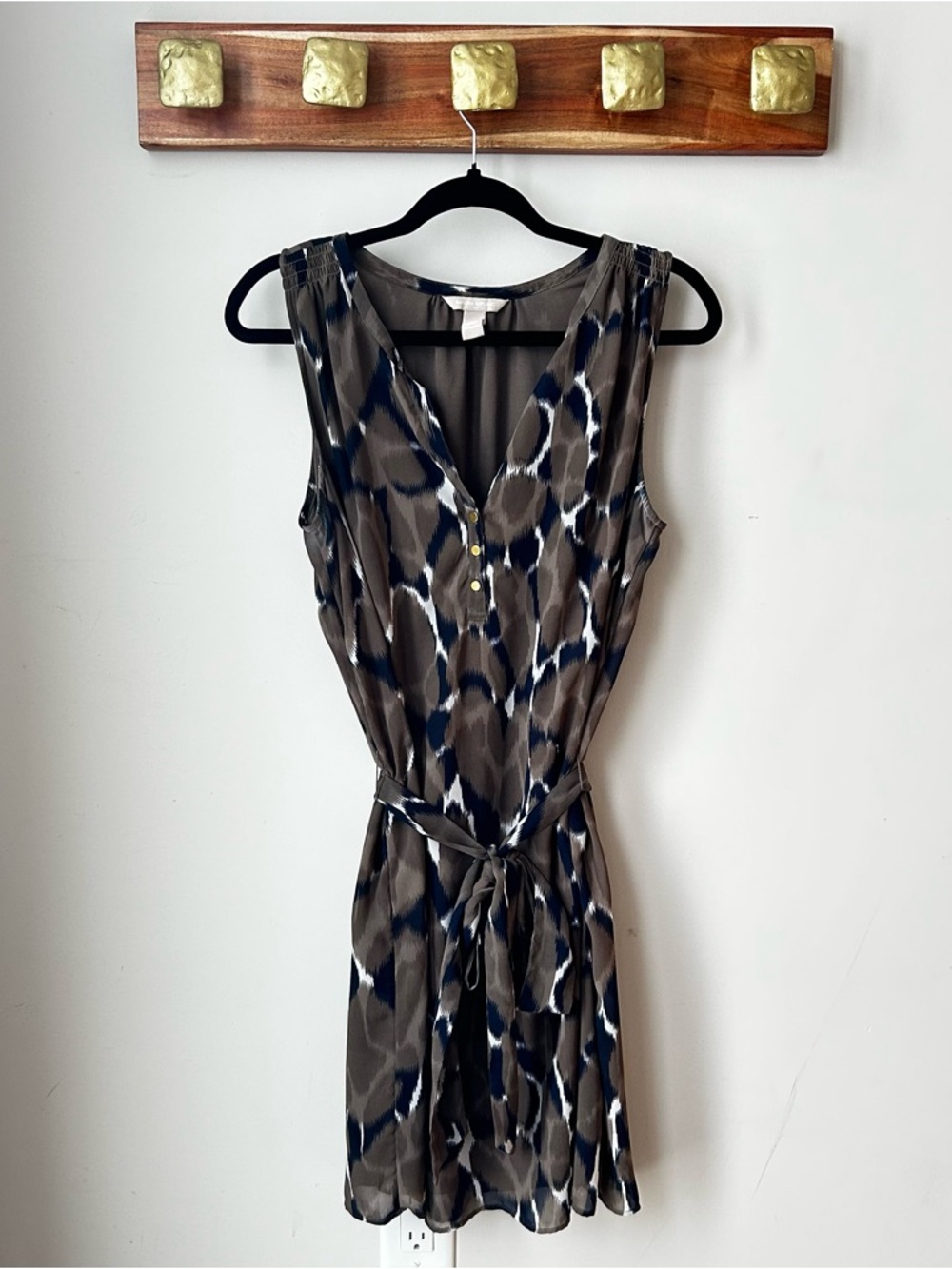 Banana Republic Ikat Print Tie Waist Dress | Sleeveless V Neck mini | Boho Chic